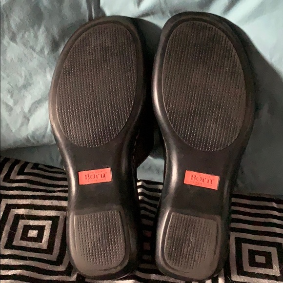 born sandals 9